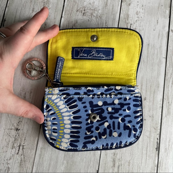 PREOWNED VERA BRADLEY BLUE YELLOW WRISTLET KEY CHAIN KNOT ACCENT - Picture 3 of 5